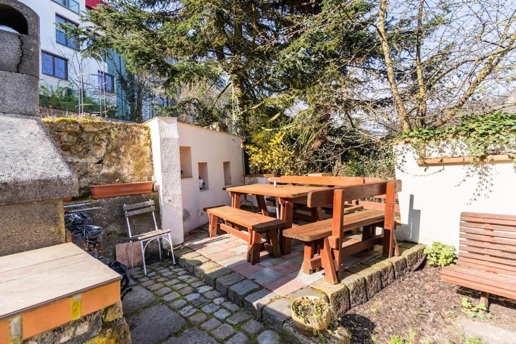 Apartman Vishegrad Apartman Karlovy Vary Kültér fotó